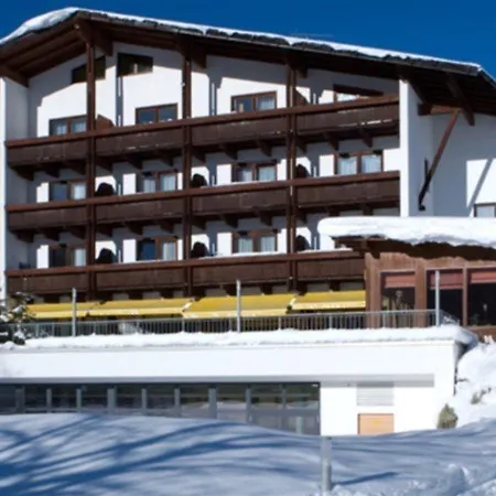 Отель Achentalerhof Ахенкирьх
