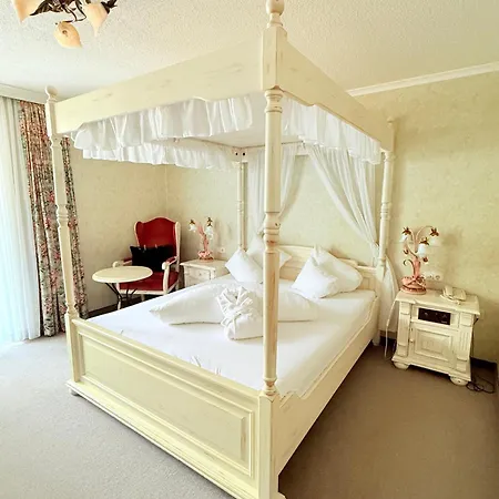 מלון Achentalerhof 4*