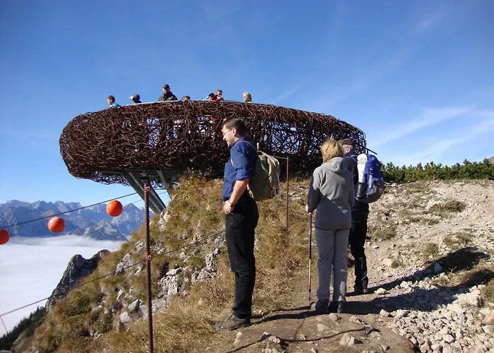 阿琛塔勒霍夫酒店 4* 阿亨基希