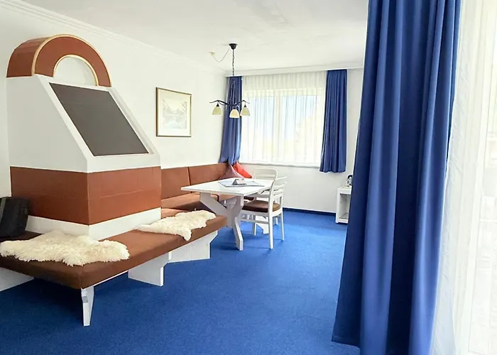 阿琛塔勒霍夫酒店 酒店